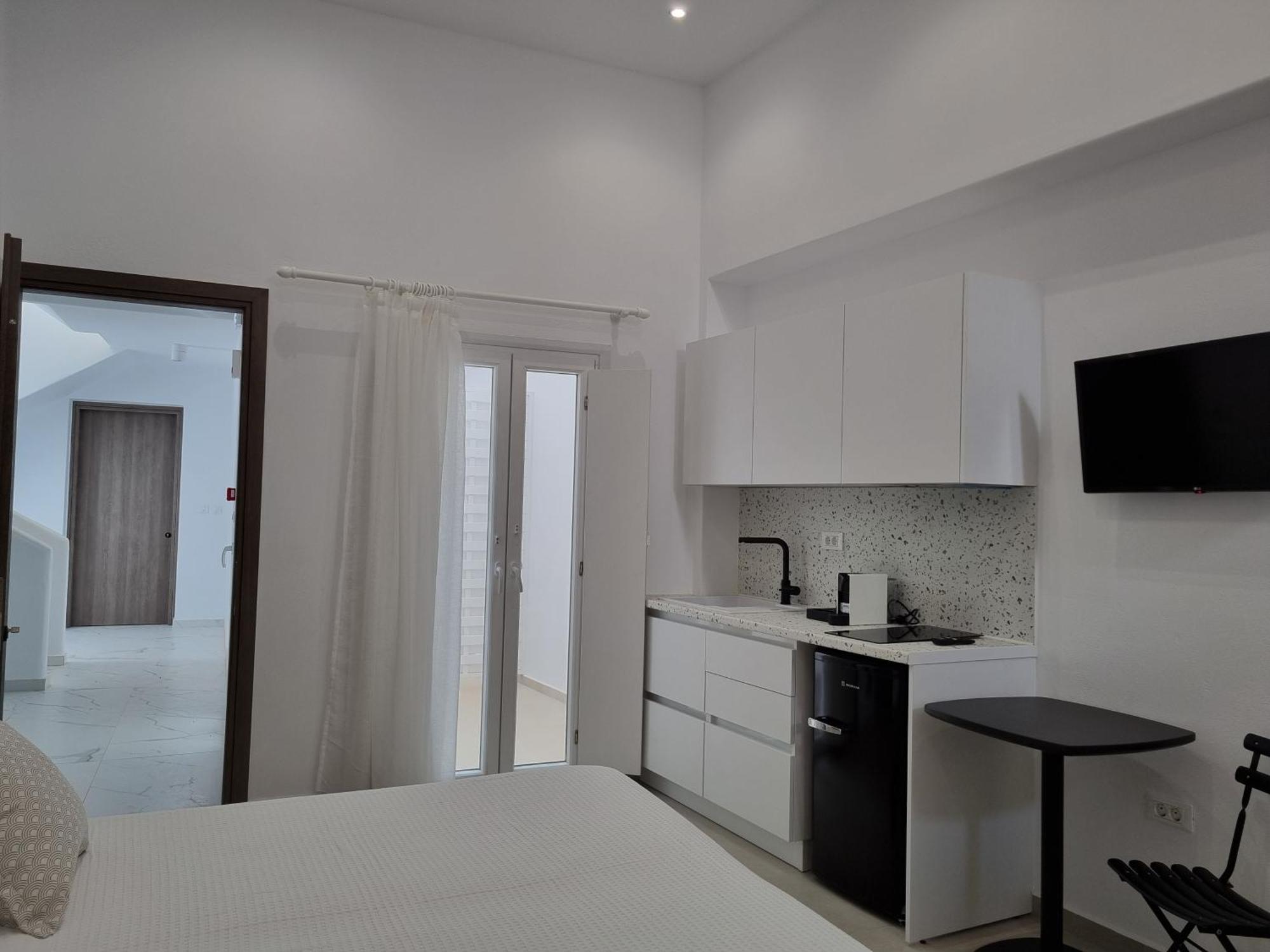 Majo Suites Hotel Agia Anna  Dış mekan fotoğraf
