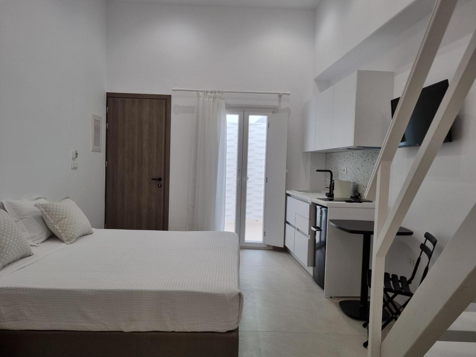 Majo Suites Hotel Agia Anna  Dış mekan fotoğraf